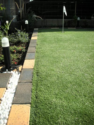 千葉のお庭 外構専門店 お得な情報更新中 スペースガーデニング カテゴリー 人工芝でおしゃれな庭デザイン