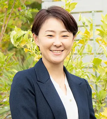 八千代店スタッフ_津村