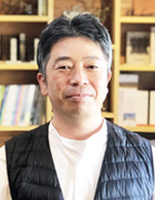 濱崎　東海男