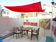 おしゃれなタイルデッキ+日よけシェード